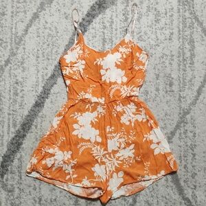 J.O.A. Orange and White Floral Romper, Size S